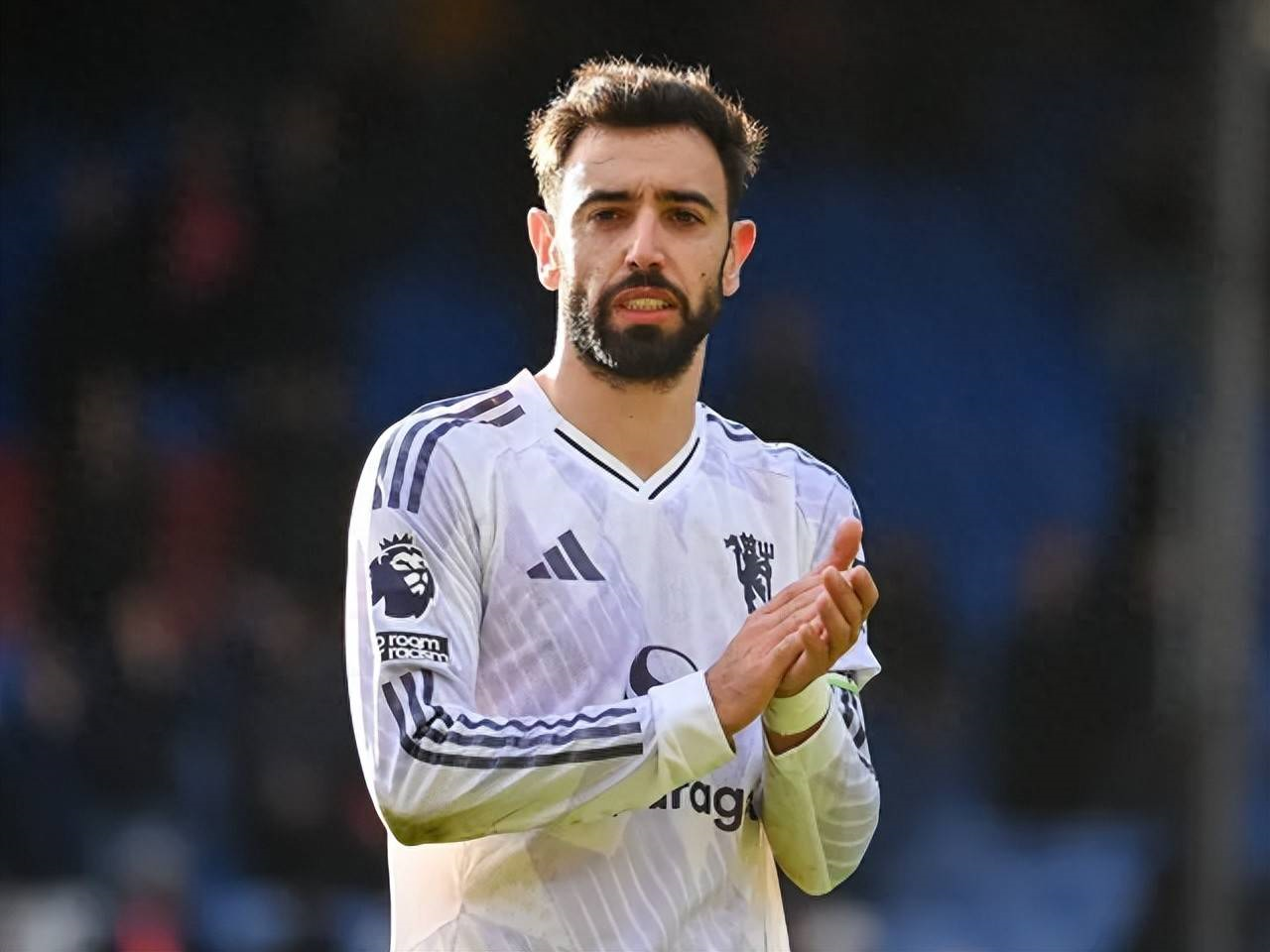 转会1+1:曼联否认今夏曾想出售核心巴西传奇有意重返切尔西